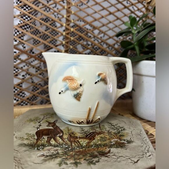 Vintage Other - Vintage Art Deco Porcelain Ceramic Flying Geese Creamer Cup